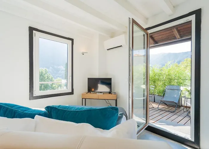 P Terrace - View By Rent Appartamento *
